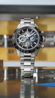 ZENITH presenta el CHRONOMASTER Sport Skeleton, una maravilla esqueletizada con esfera de zafiro que deja ver el movimiento El Primero 3600SK. Experimente la precisión artística.
---------------------------
ZENITH presents the CHRONOMASTER Sport Skeleton, a skeletonized marvel with a sapphire crystal dial that reveals the El Primero 3600SK movement. Experience artistic precision.

#ZenithWatches #ChronomasterSport #amayajoyeros #altarelojería