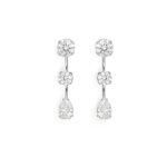 AMAYA - Pendientes Largos de Oro Blanco con Diamante