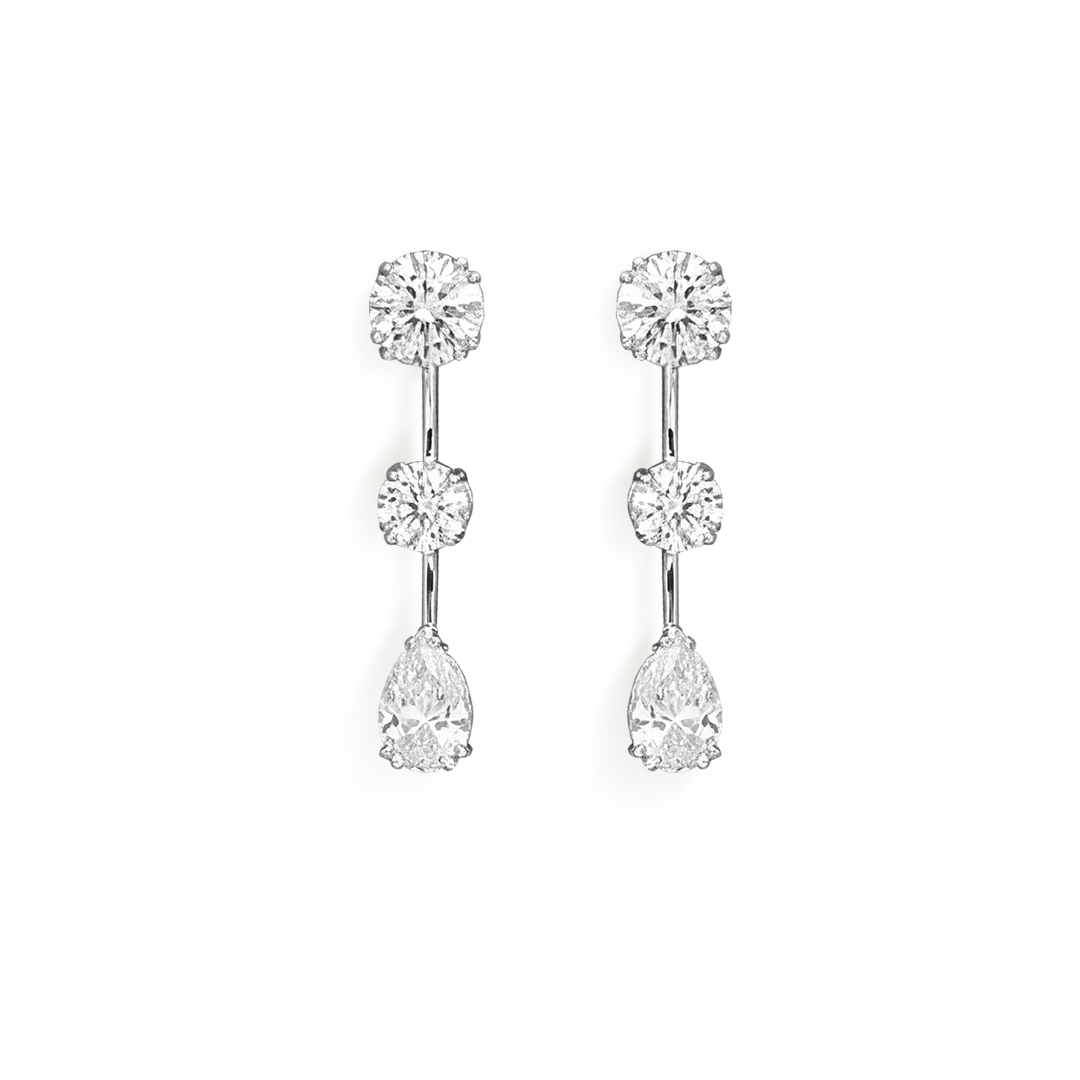 AMAYA - Pendientes Largos de Oro Blanco con Diamante AMAYA - Pendientes Largos de Oro Blanco con Diamante